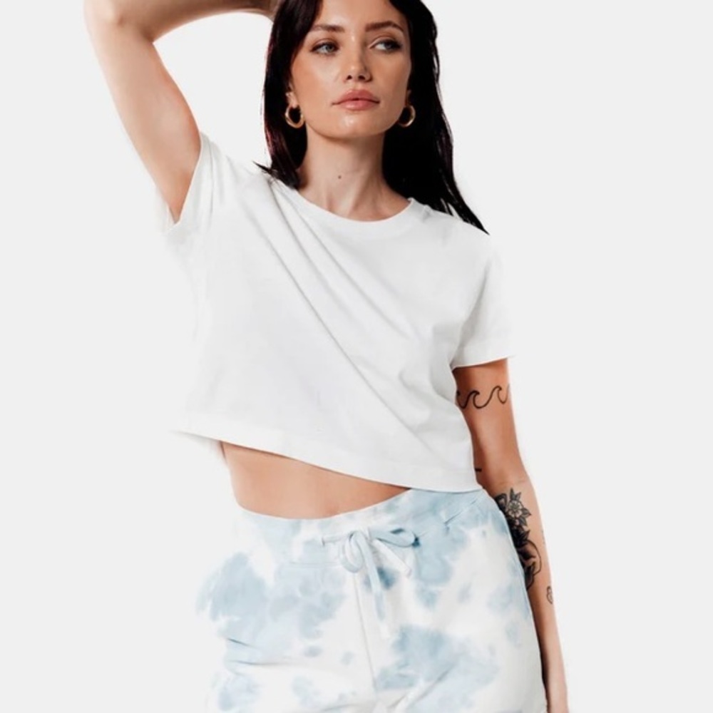 SACRÉ Carine‎ Crop top